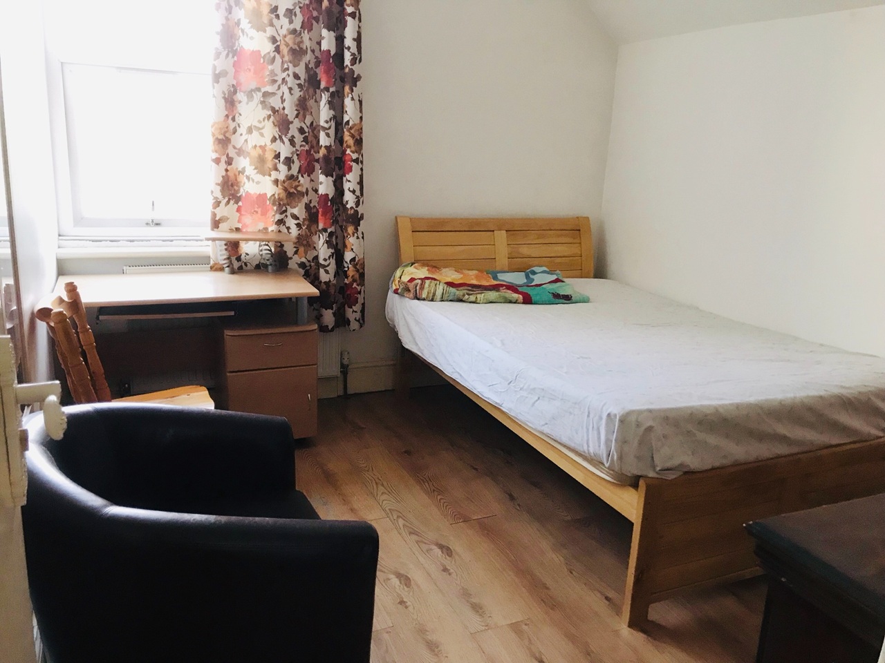 Room in a Shared Flat, Stockport Road, M12