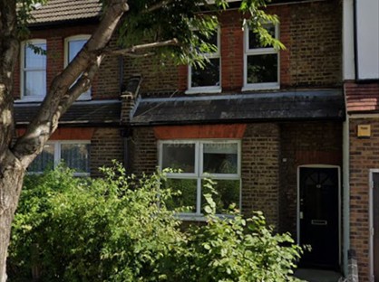 2 Bed Detached House, Brampton Road, N15