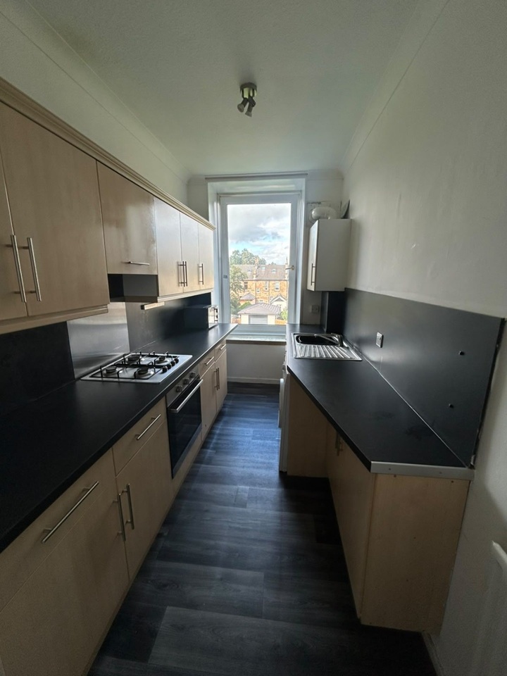 1 Bed Semi-Detached House, Mansel St, G21