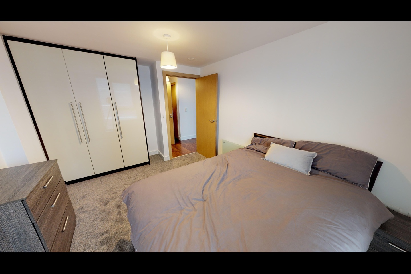 1 Bed Flat, Marlborough St, L3 photo 3