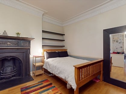 Studio Flat, Craven Street, WC2N