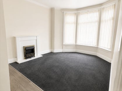1 Bed Flat, Windsor Avenue, FY4