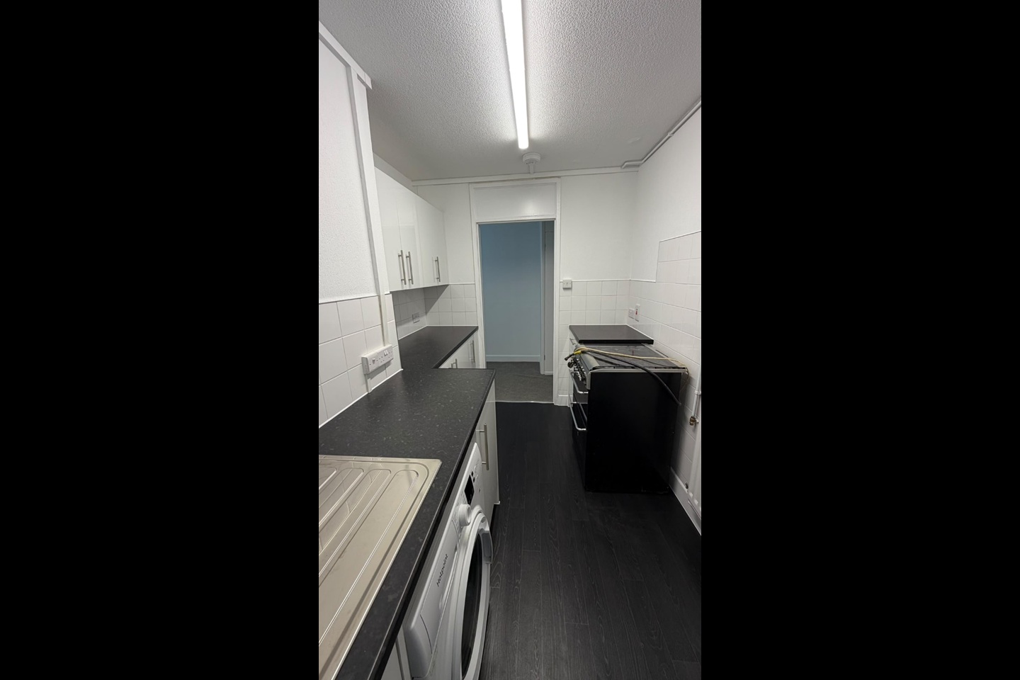 2 Bed Flat, Middleborough Road, CV1 photo 3