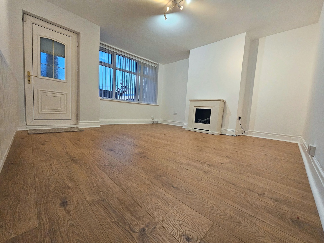 2 Bed Terraced House, Oldfield St, LS12