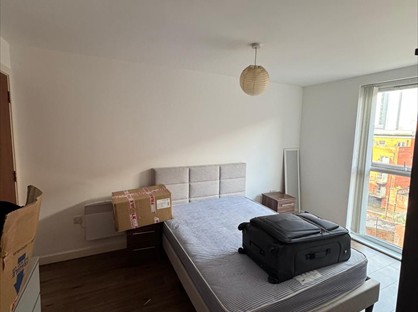 Room in a Shared Flat, Alto Apartments, M3