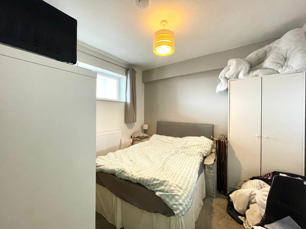3 Bed Flat, Westbury-On-Trym, BS10 photo 5