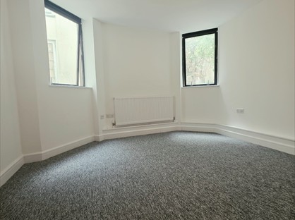 2 Bed Flat, Denmark Avenue, BS1