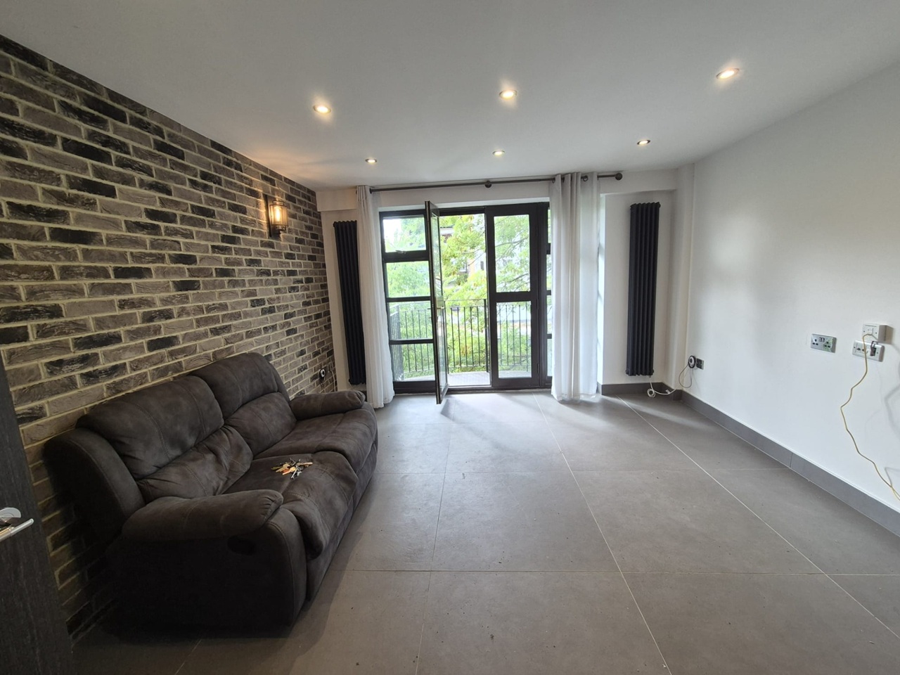 2 Bed Flat, Copperfield Road, E3 photo 5