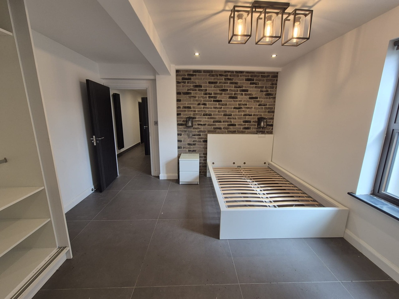 2 Bed Flat, Copperfield Road, E3 photo 2