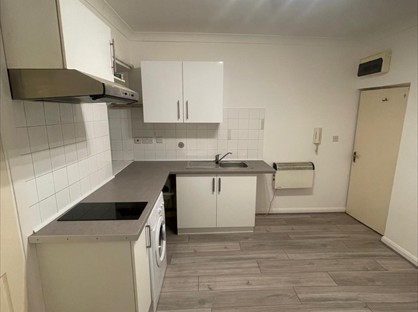 Studio Flat, London Road, TN13