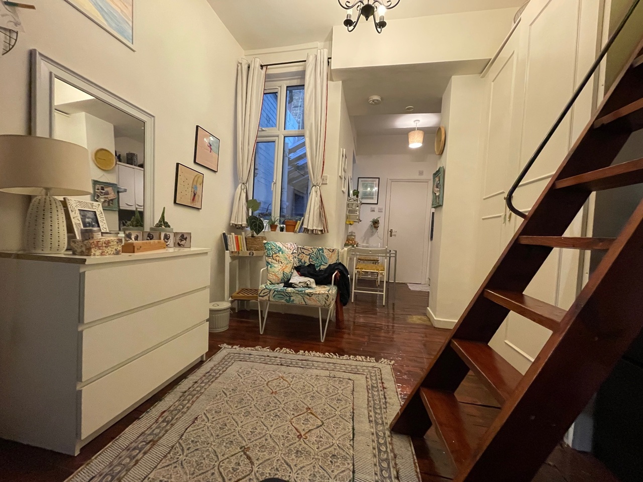 1 Bed Flat, Camden High Street, NW1