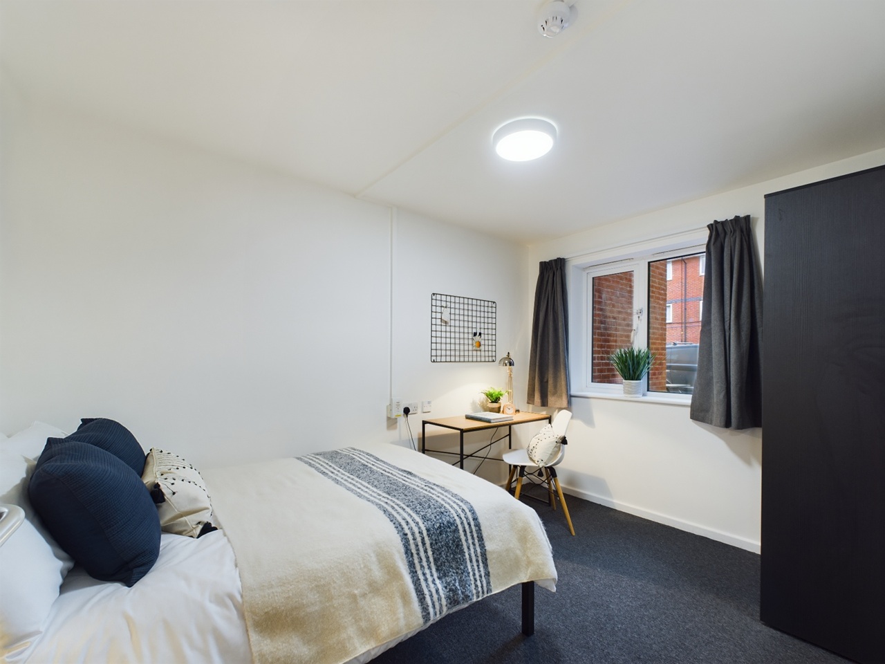 Room in a Shared House, Brookside, DE1 photo 3