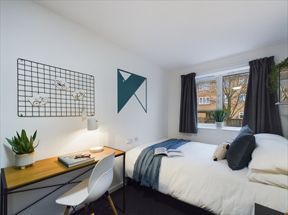 Room in a Shared House, Brookside, DE1