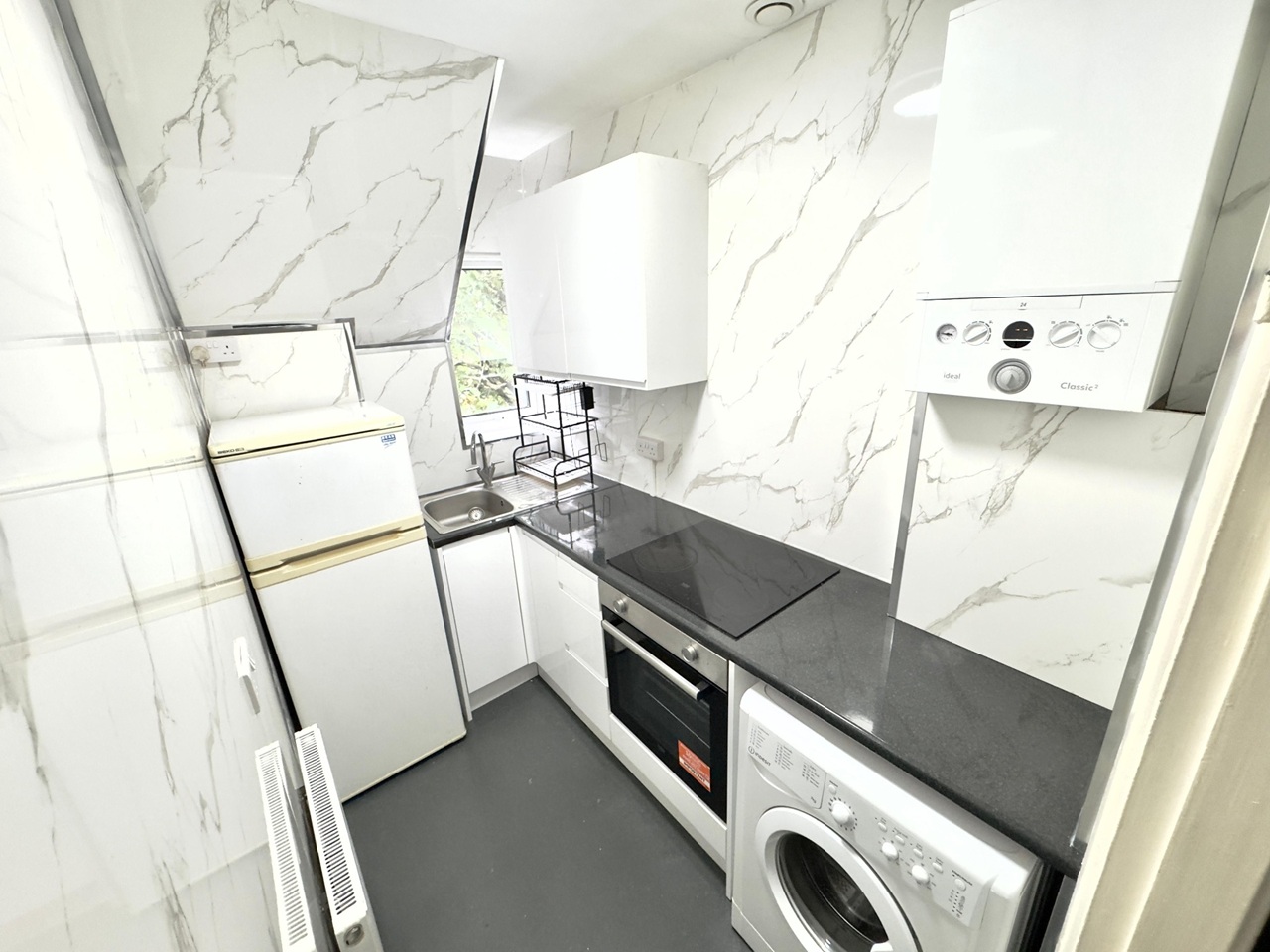 1 Bed Flat, Derby Road, NG7