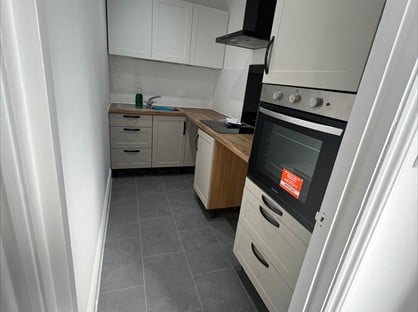 1 Bed Flat, Bristol Road Lower, BS23