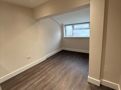 Studio Flat, Maple Road, UB4