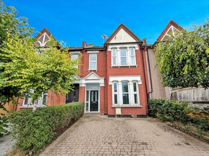 Room in a Shared House, Hazelbank Road, SE6