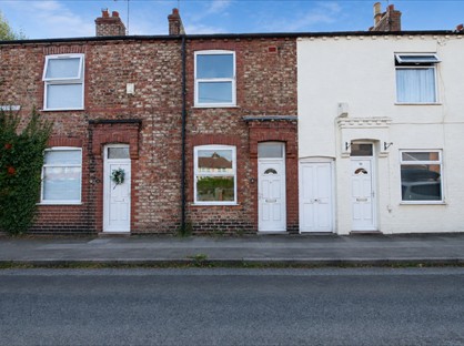 2 Bed Terraced House, Haughton Road, YO30