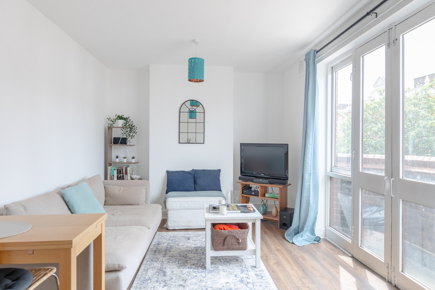 1 Bed Flat, Upper St, N1