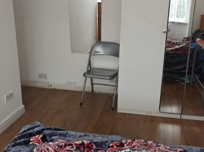Room in a Shared House, Gantshill Crescent, IG2
