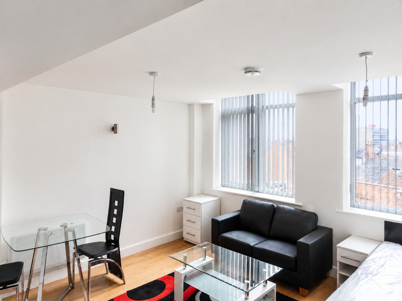Studio Flat, East Bond Street, LE1 photo 2