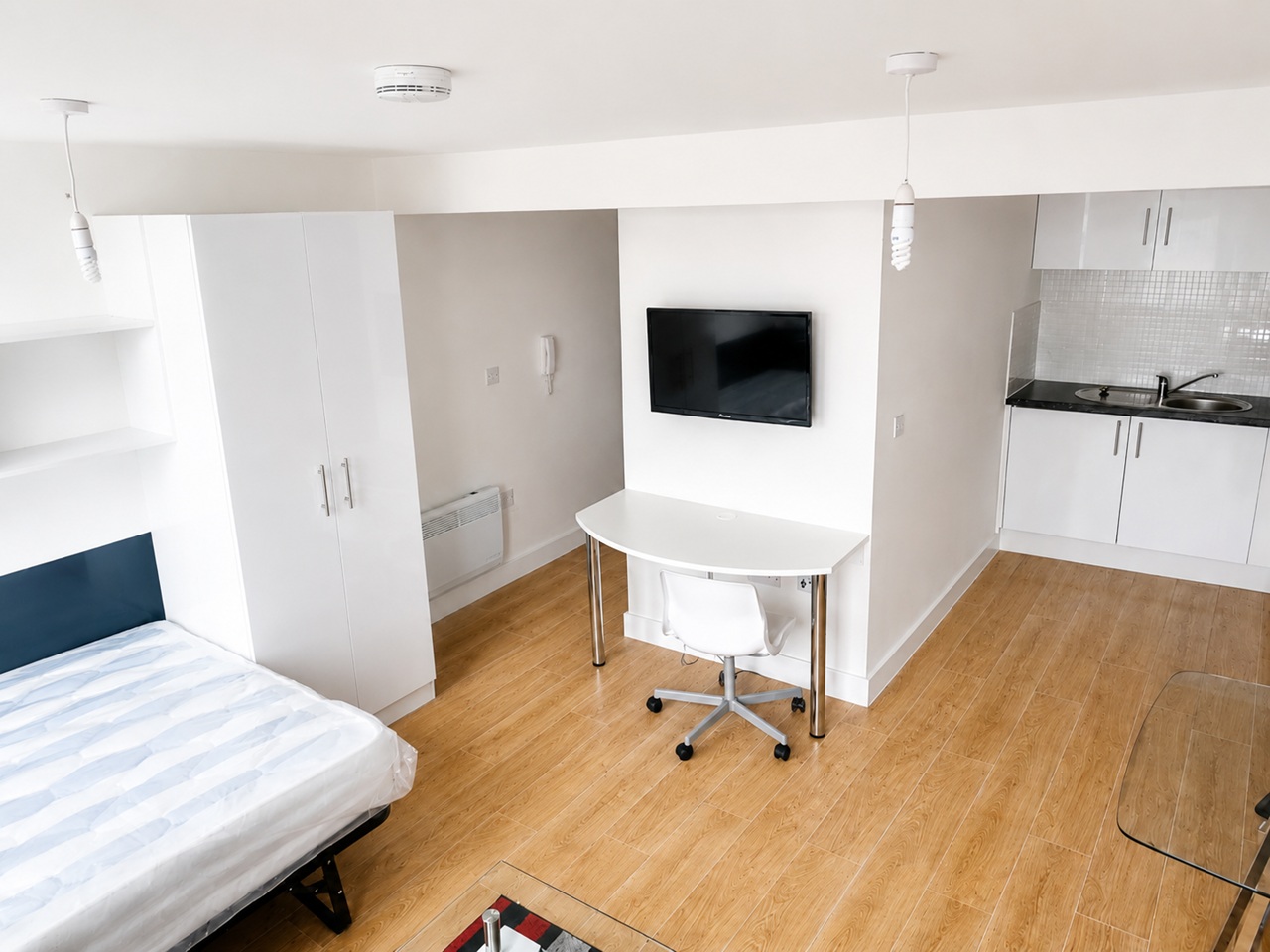 Studio Flat, East Bond Street, LE1 photo 4
