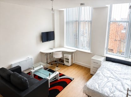 Studio Flat, East Bond Street, LE1