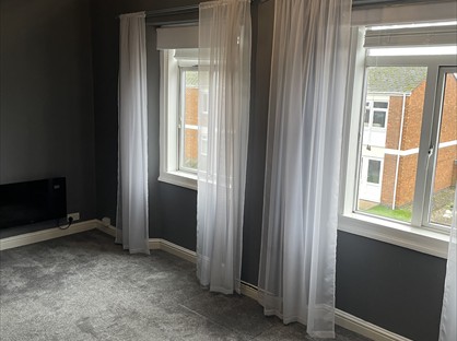 1 Bed Flat, Trinity St, TA1