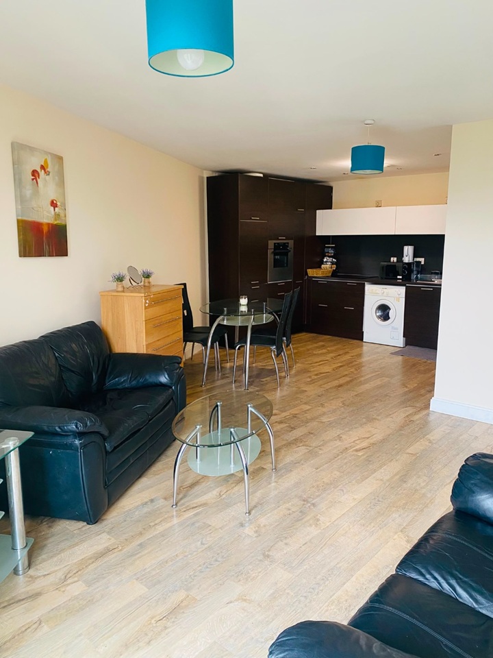 2 Bed Flat, St Johns Walk, B5