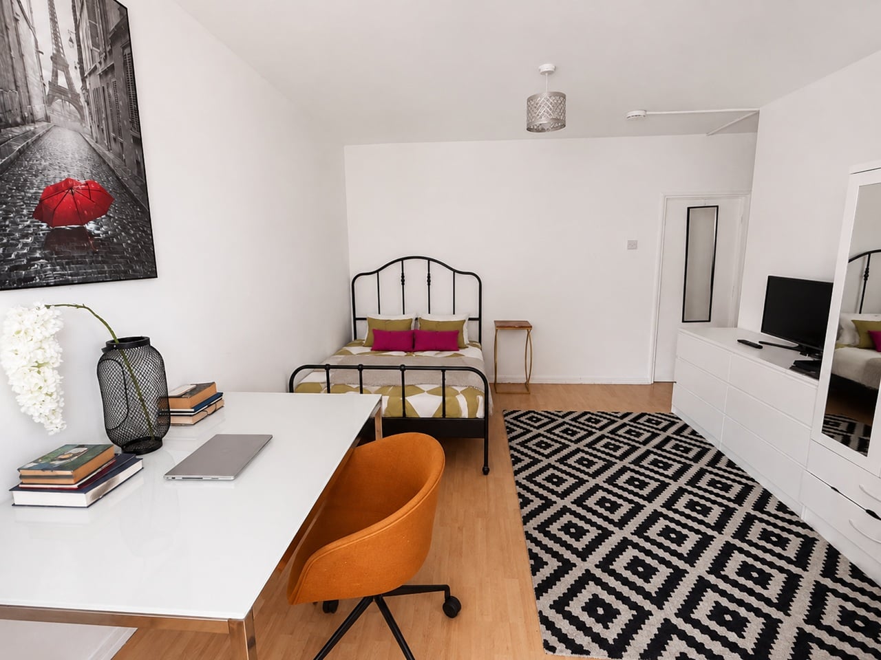 Room in a Shared Flat, Collingwood House, E1 photo 3