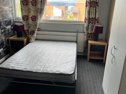 Room in a Shared Flat, Sorby Street, S4