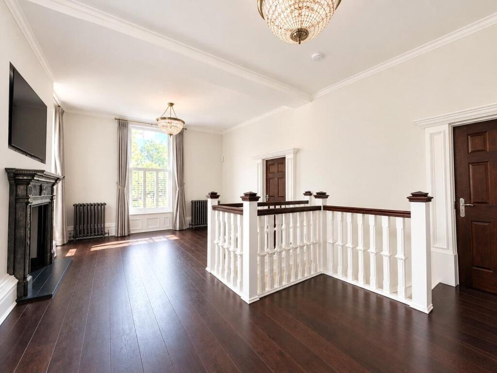 4 Bed Flat, Croxteth Road, L8 photo 5