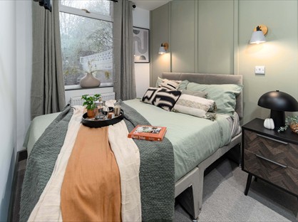 Room in a Shared House, Victoria Road, SK16