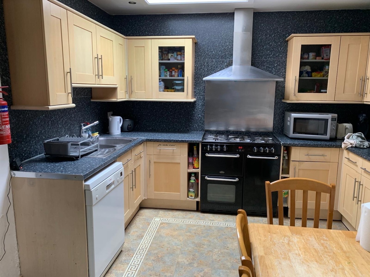 Room in a Shared House, Perne Road, CB1 photo 5