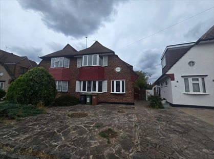 4 Bed Semi-Detached House, Woodham Road, SE6