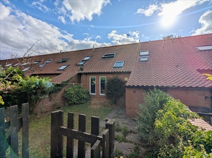 1 Bed Terraced House, West Moor Lane, YO10