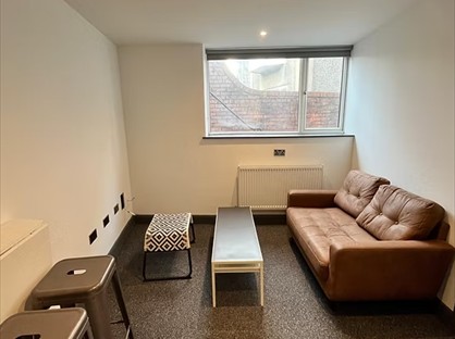 1 bed flat/apartment for rent in 1 Bed Flat, Eaton Crescent, SA1