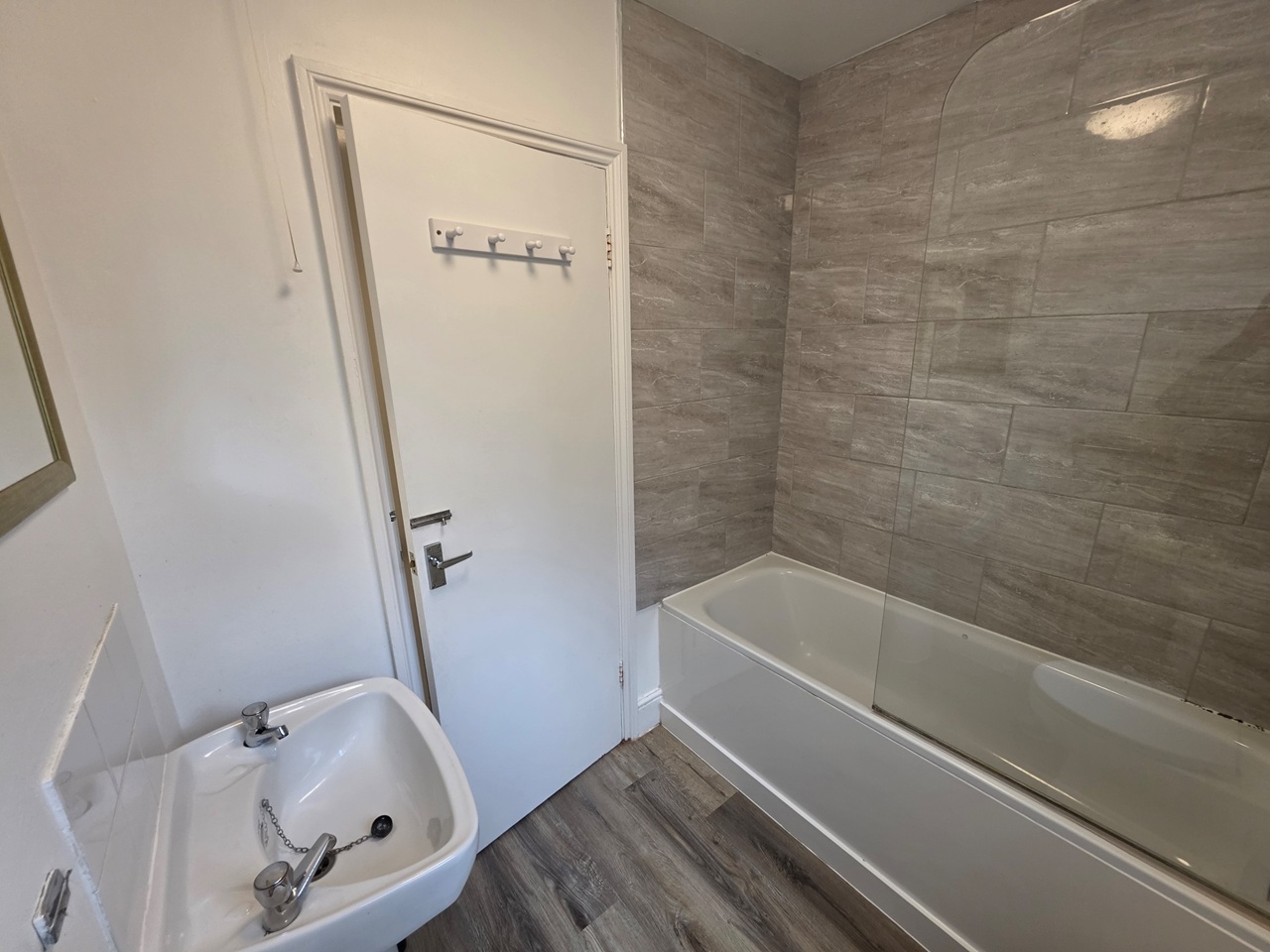 1 Bed Flat, Freemantle St, SE17 photo 4
