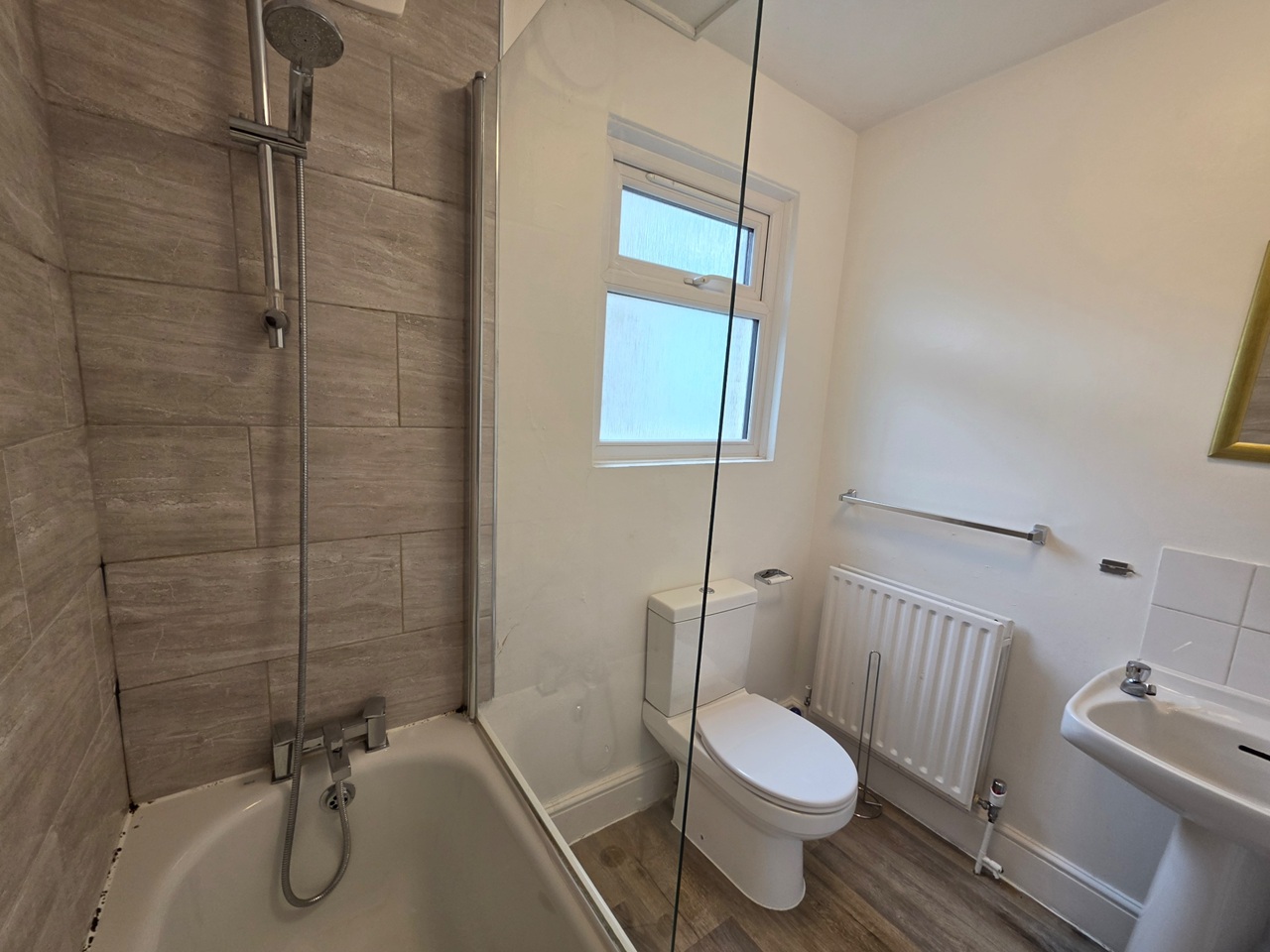1 Bed Flat, Freemantle St, SE17 photo 5