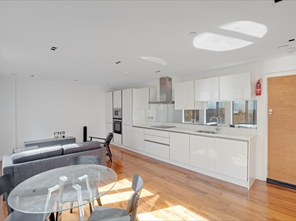 1 Bed Flat, Aston House, EC4A