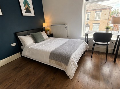 Room in a Shared House, Cranbrook St, OL4