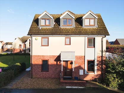 4 Bed Semi-Detached House, Poppy Avenue, MK10