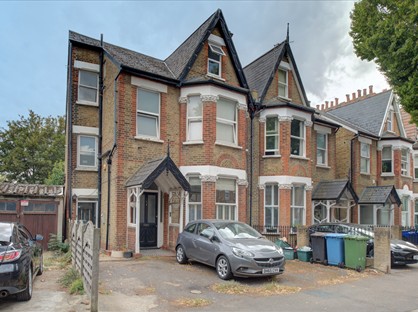 2 Bed Flat, Hammelton Road, BR1