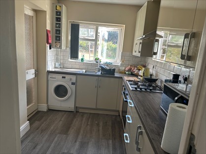 Room in a Shared House, London Road, RG6