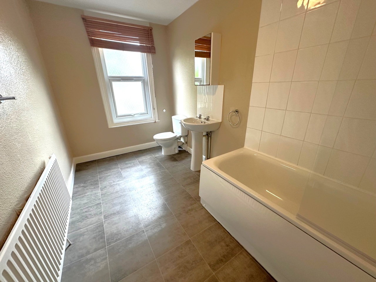Room in a Shared House, Gloucester Road, BS7 photo 4
