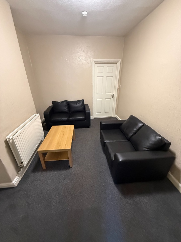 Room in a Shared House, Gloucester Road, BS7 photo 3