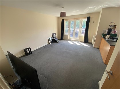 2 Bed Flat, Hednesford, WS12