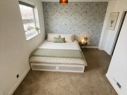 Room in a Shared House, Spcaious Ensuite Double Room In Wimb, SW19