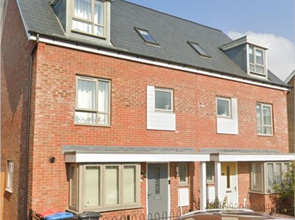4 Bed Semi-Detached House, Teeswater Way, MK8