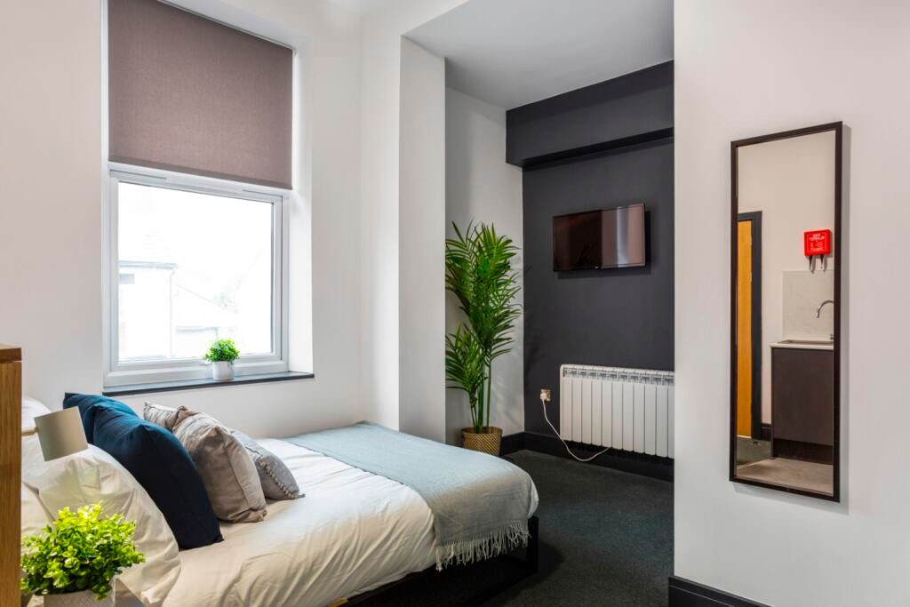 Studio Flat, King Alfred St, DE22 photo 3